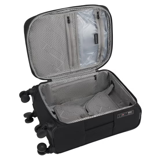 Swissgear 8239 Carry-on Softside Spinner