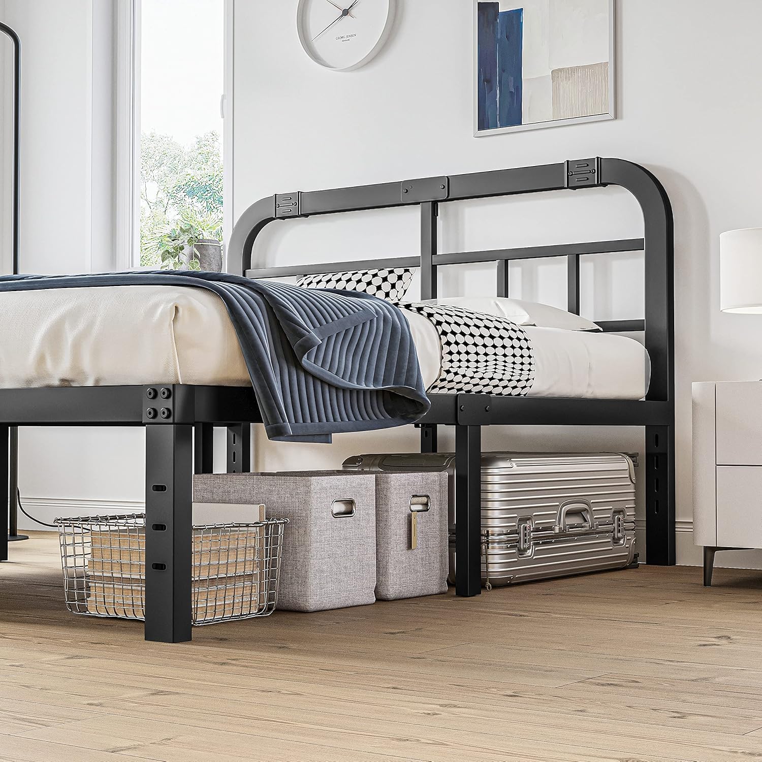 ZIYOO Queen Size Bed Frame with Headboard