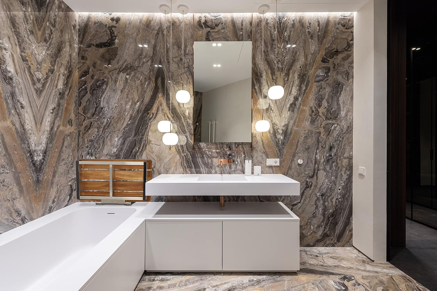 Catalina Wood Tub Seat