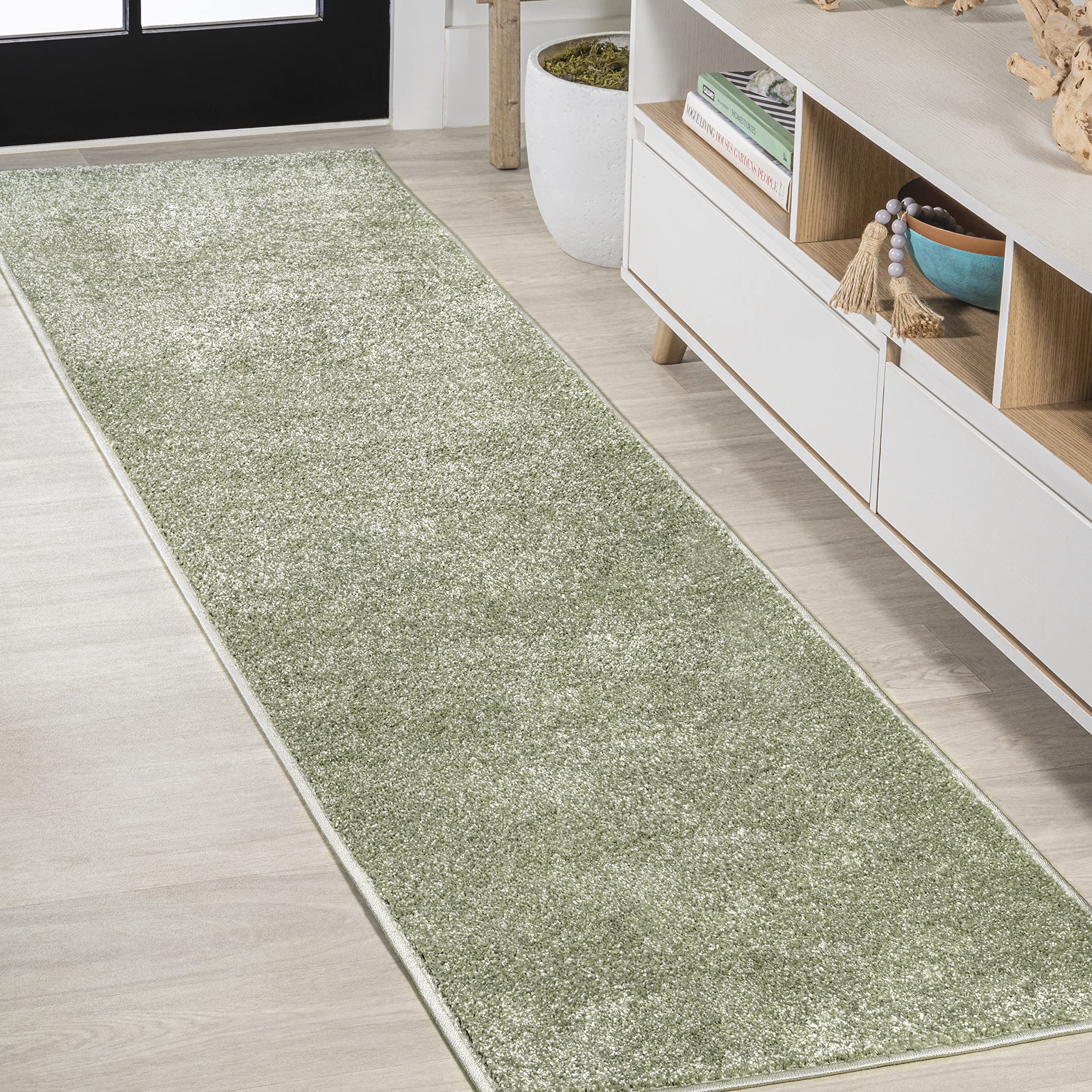 JONATHAN Y Haze 2' x 8' Green Low-Pile Runner Rug